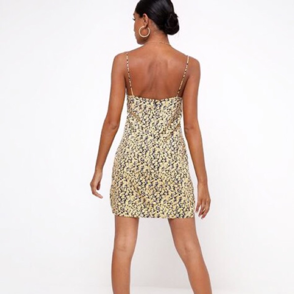 Suzy Mix Yellow Floral Pront Satin Slip Dress